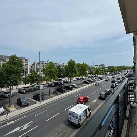 Apartament Bright Near Chateau De Caen